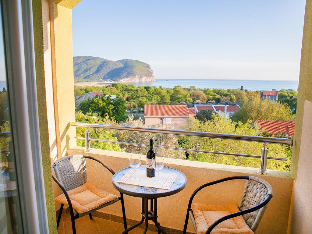 Pansion Nobel 호텔 Petrovac 객실 사진